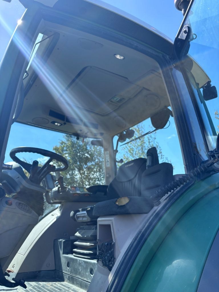 Tracteur FENDT 310 VARIO - photo slide 8