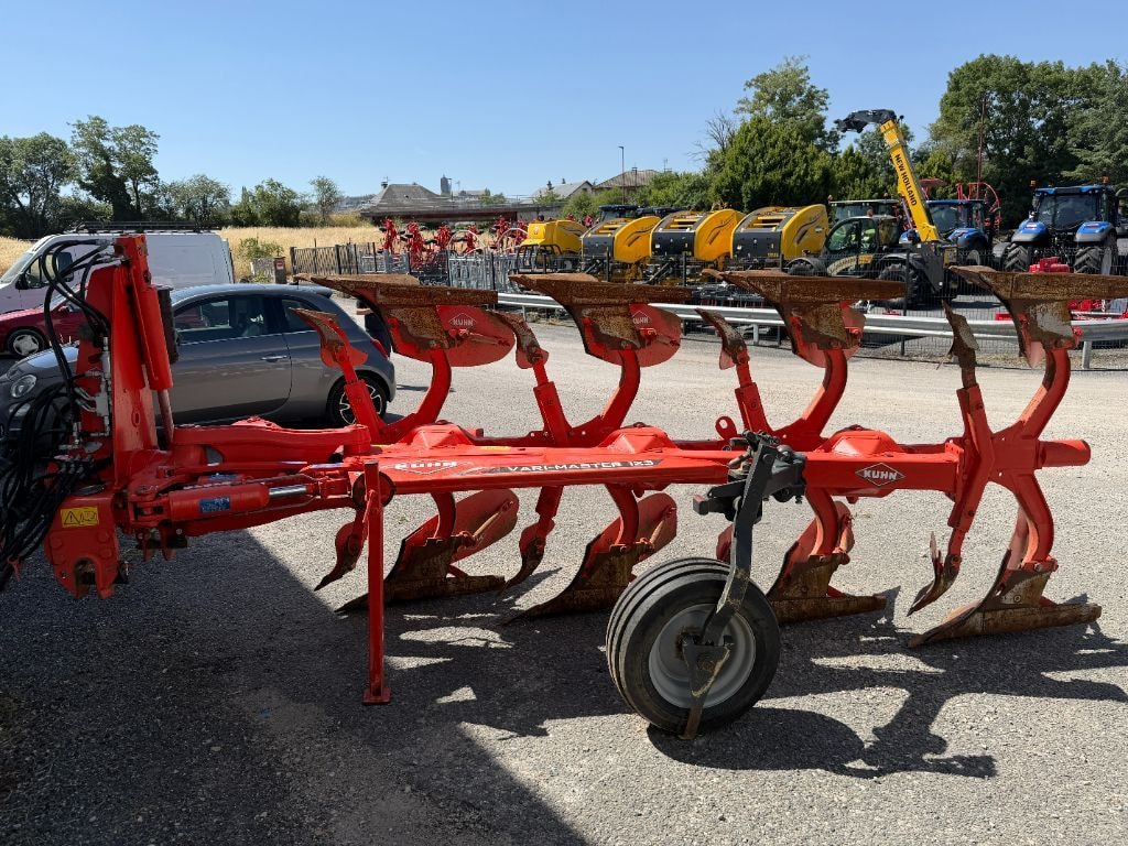 Charrue KUHN Varimaster VM 123 - photo slide 6