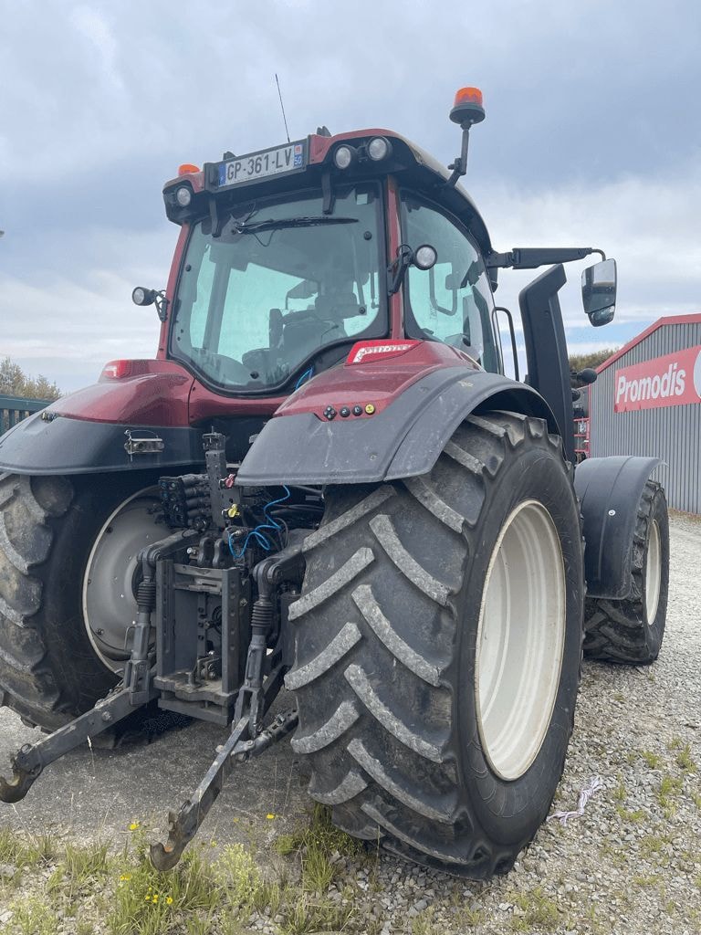 Tracteur chargeur VALTRA T175  - photo slide 17