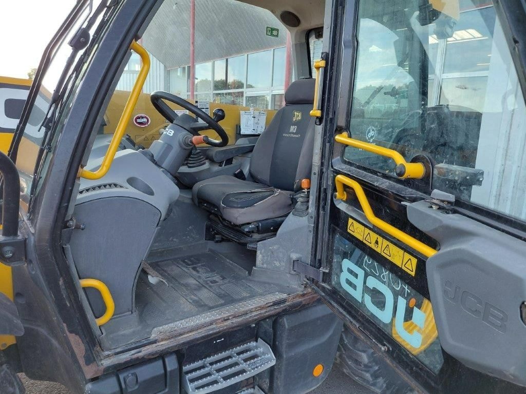 Telescopique JCB 542-70 agri super - photo slide 9