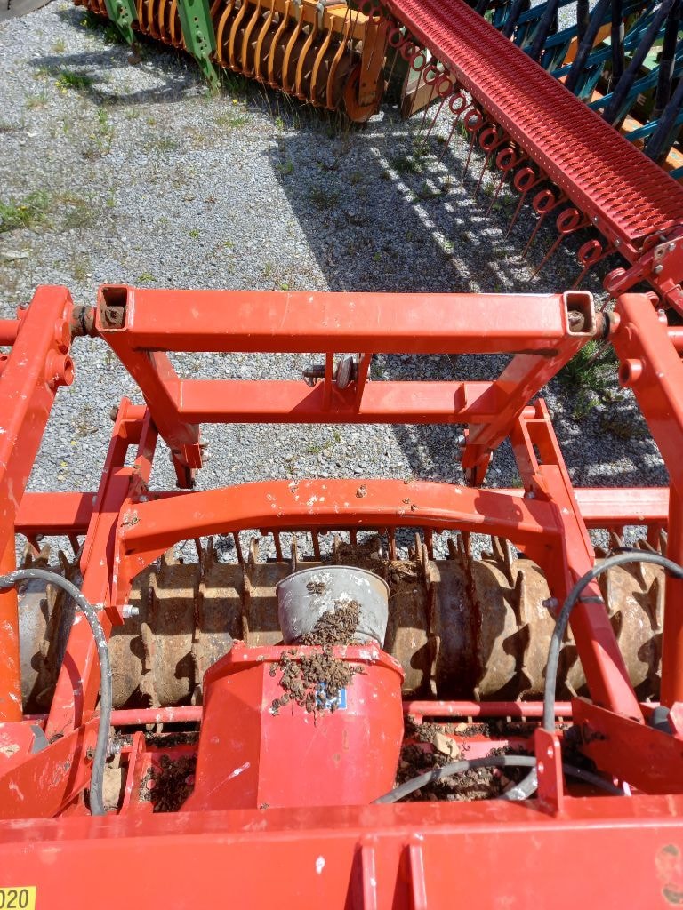 Herse rotative KUHN HR304D - photo slide 12