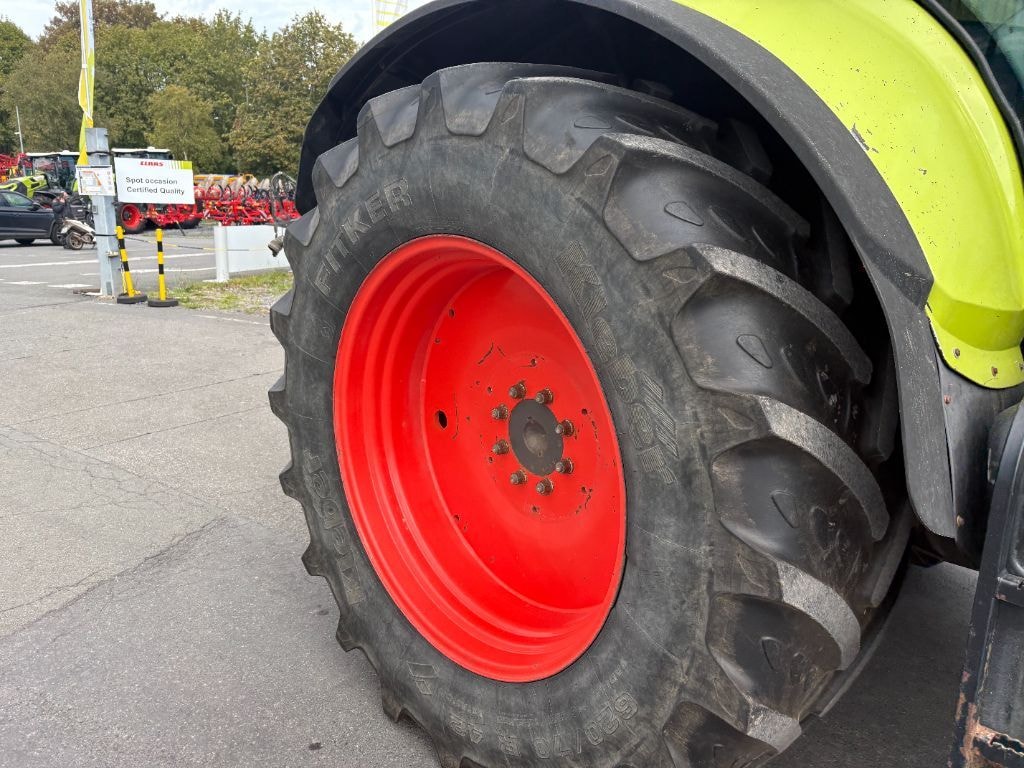 Tracteur CLAAS AXION 820 - photo slide 43