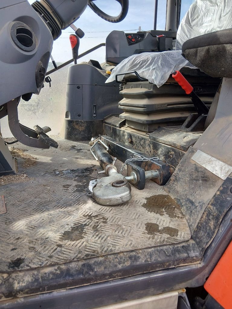 Tracteur KUBOTA M105 GX-III - photo slide 5
