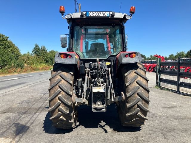 Tracteur chargeur MASSEY FERGUSON 5711M - photo slide 6