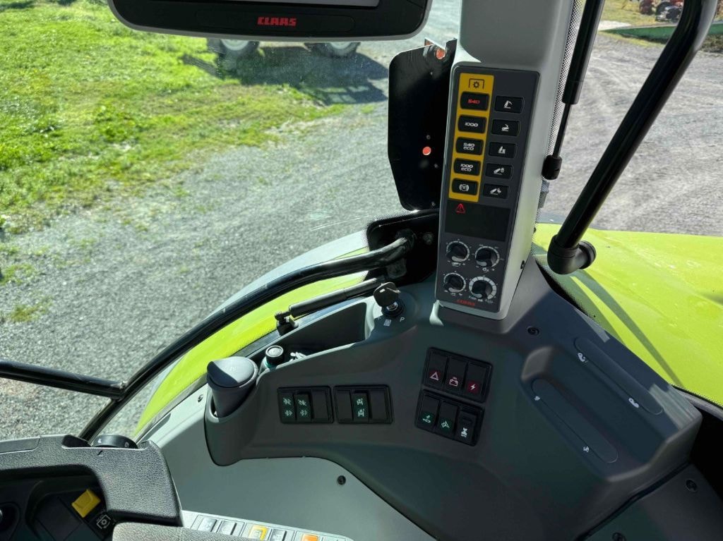 Tracteur CLAAS ARION 630 BUSINESS - photo slide 22