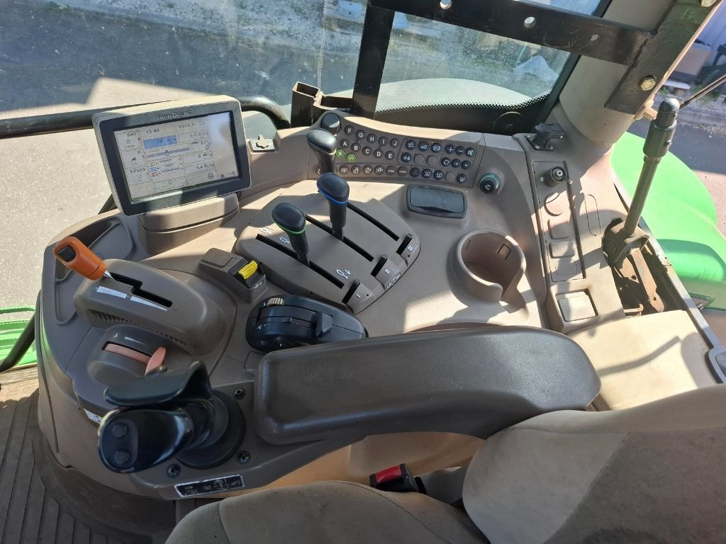 Tracteur chargeur JOHN DEERE 6125R - photo slide 14