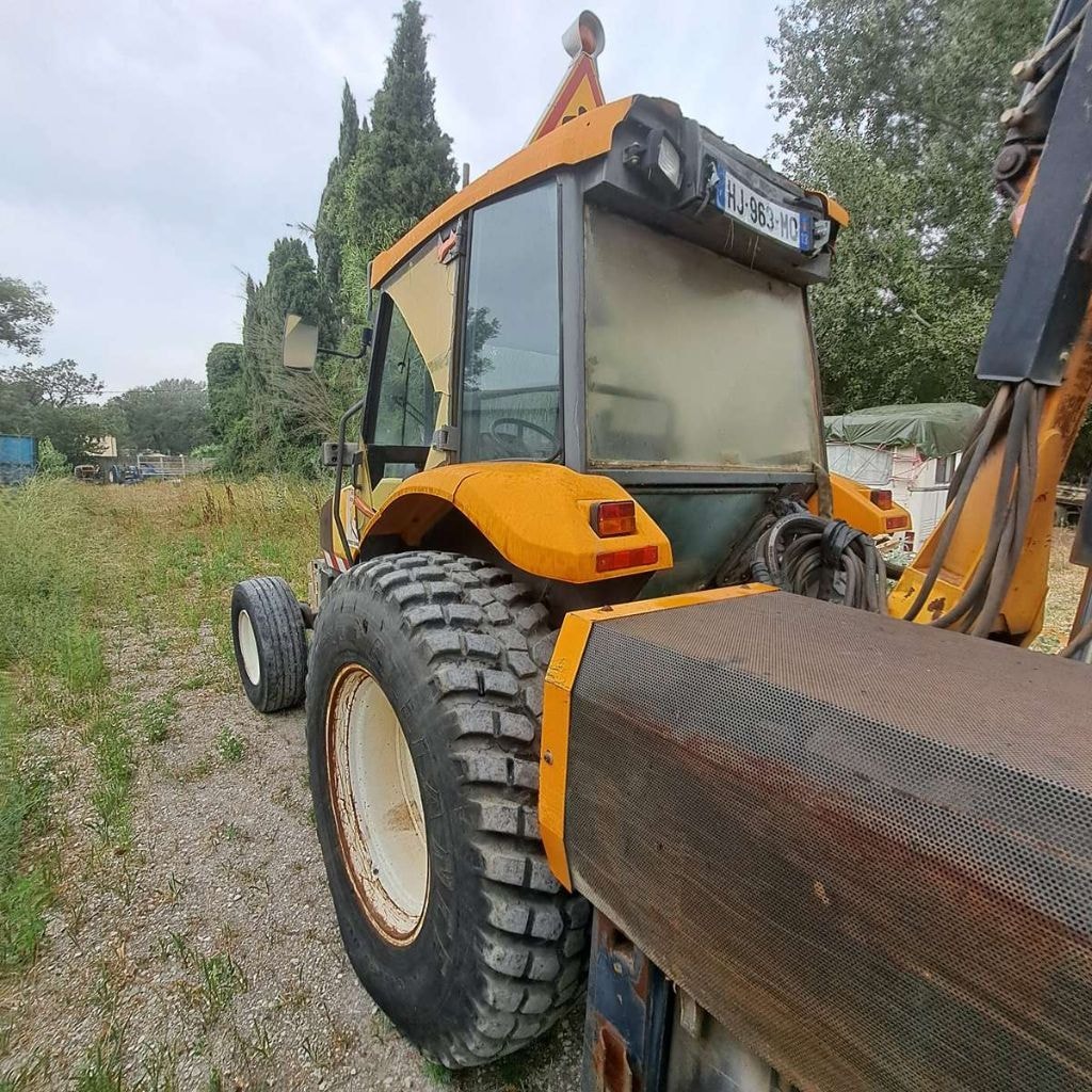 Tracteur RENAULT ERGOS 90 - photo slide 5