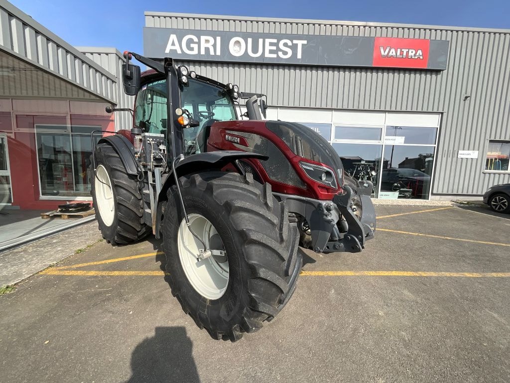 Tracteur VALTRA T 234 V SmartTouch - photo slide 6