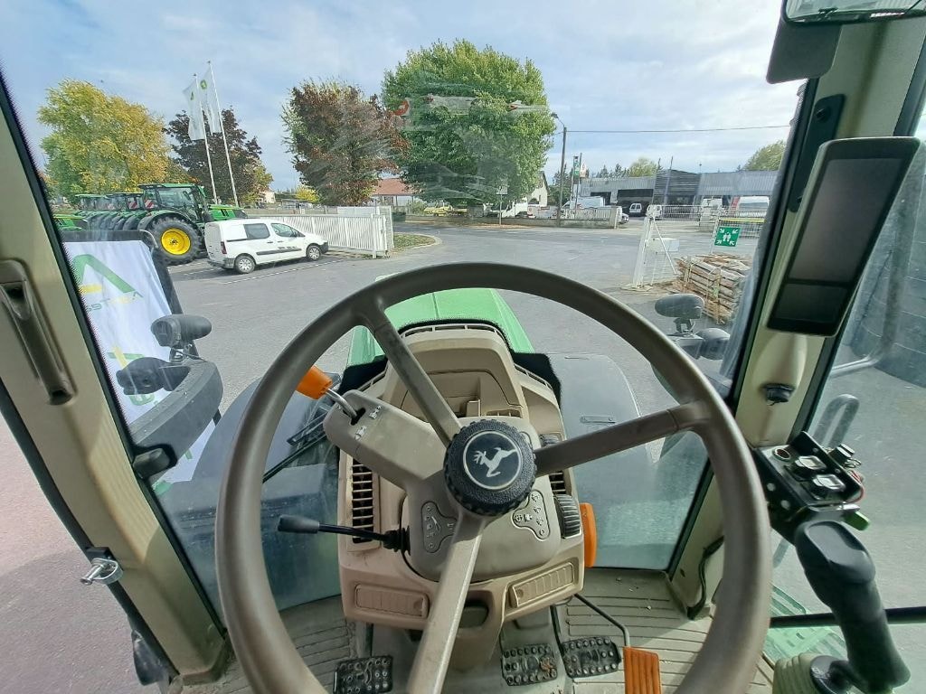 Tracteur JOHN DEERE 6195M - photo slide 12