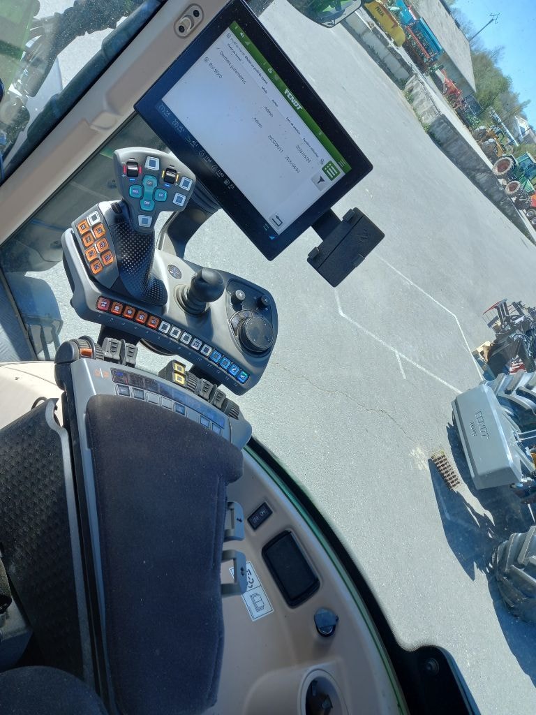 Tracteur chargeur FENDT 312  - photo slide 20
