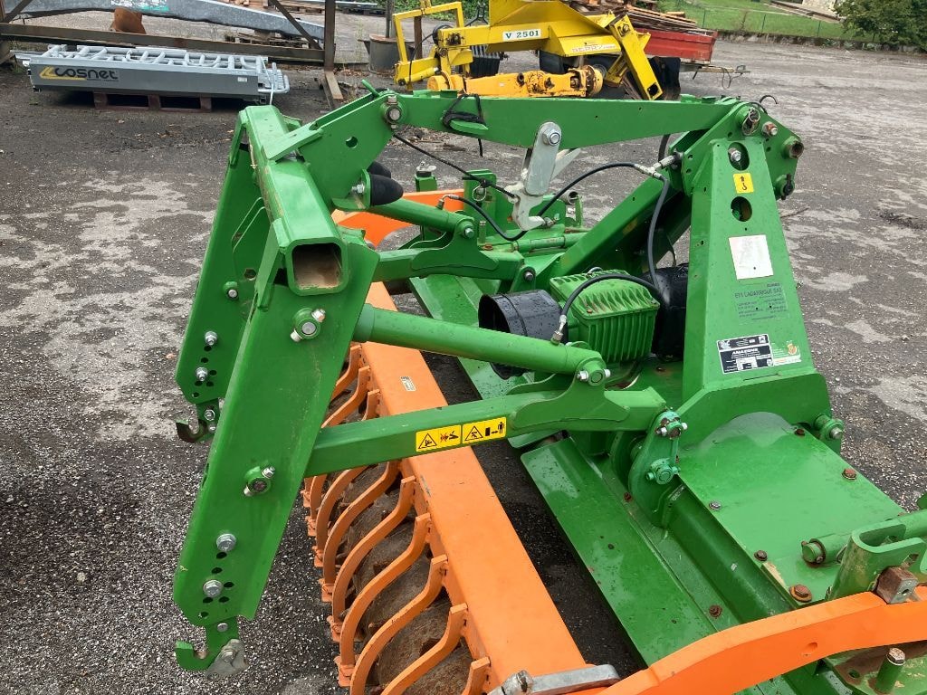 Herse rotative AMAZONE KE 3000 SUPER - photo slide 17