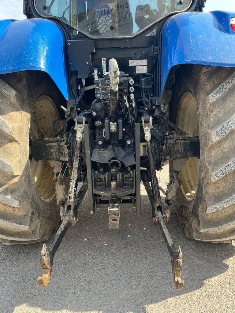 Tracteur NEW HOLLAND T7.225 AC    N°1 - photo slide 7