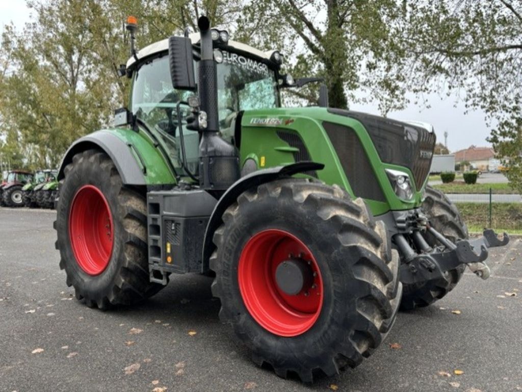 Tracteur FENDT 824 VARIO PROFI + - photo slide 4