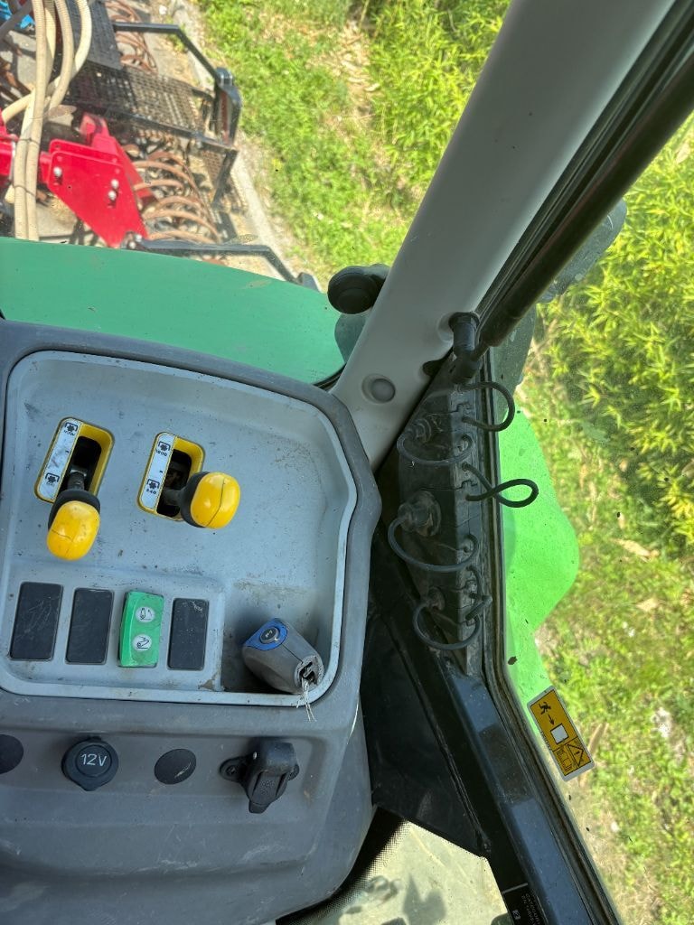 Tracteur DEUTZ FAHR 6165 AGROTRON TTV - photo slide 6