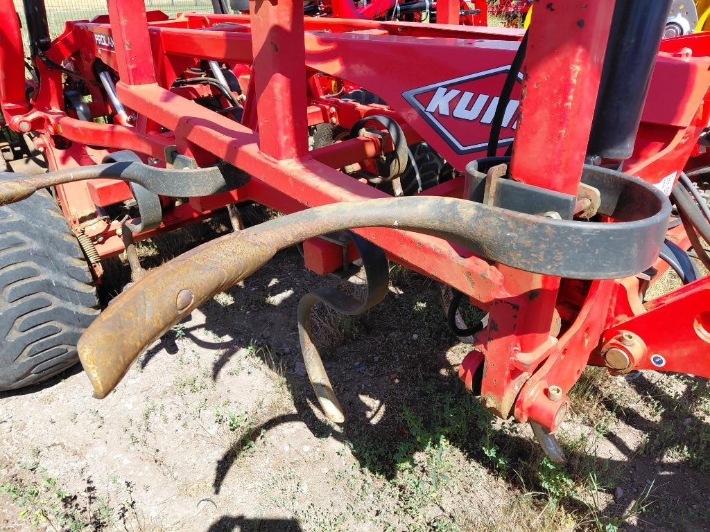 Vibroculteur KUHN PROLANDER 6000 - photo slide 6
