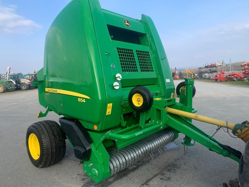Presse balles rondes JOHN DEERE 854 Spécial Édition pic up 2.20m  - photo slide 3