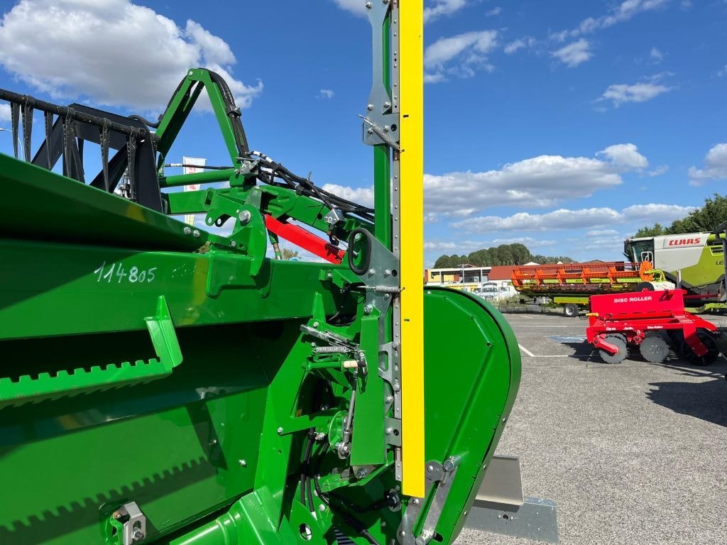 Moissonneuse JOHN DEERE T560i HILLMASTER - photo slide 34