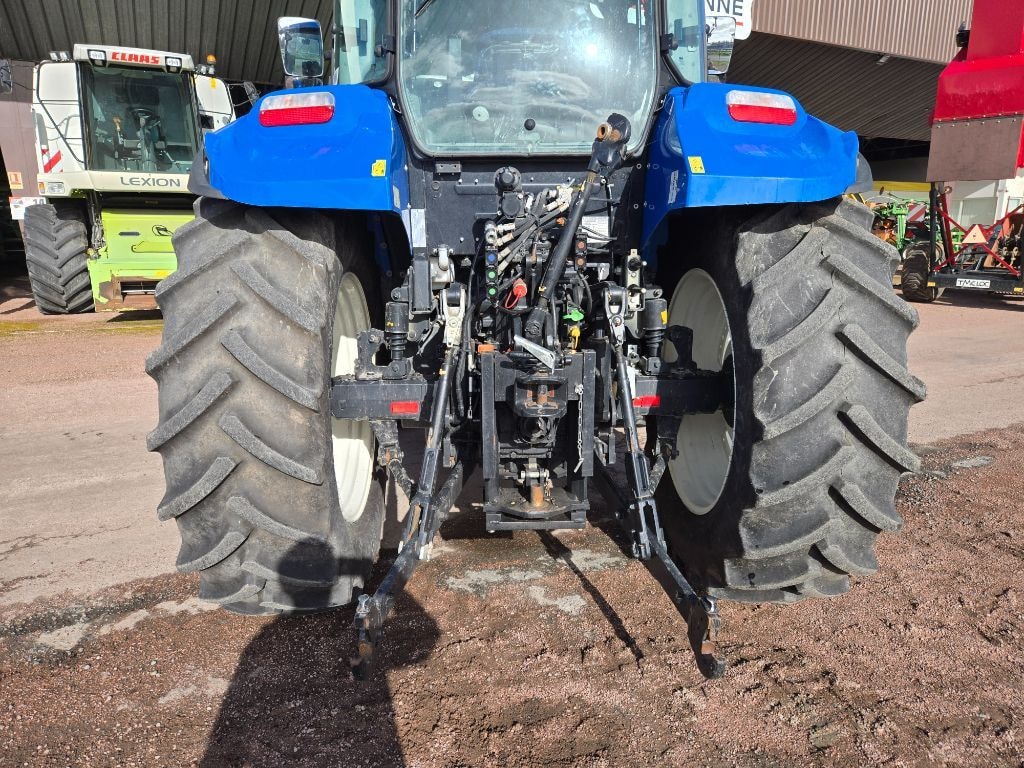 Tracteur NEW HOLLAND T5.110 - photo slide 21