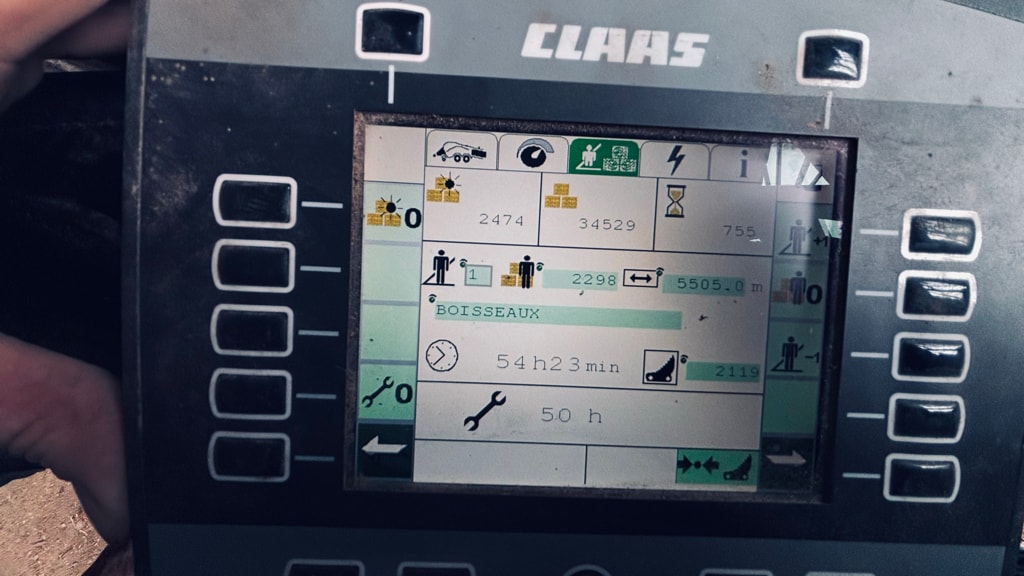 Presse haute densite CLAAS QUADRANT 3300 RC - photo slide 13