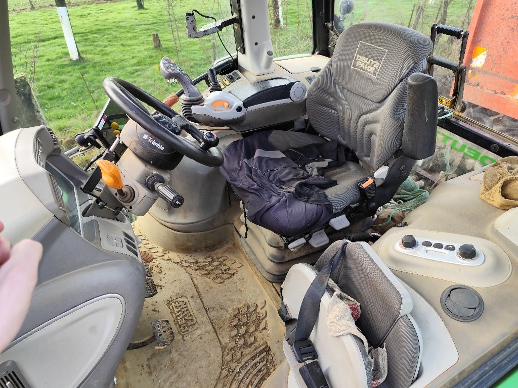 Tracteur chargeur DEUTZ FAHR 6150 CSHIFT AGROTRON - photo slide 17
