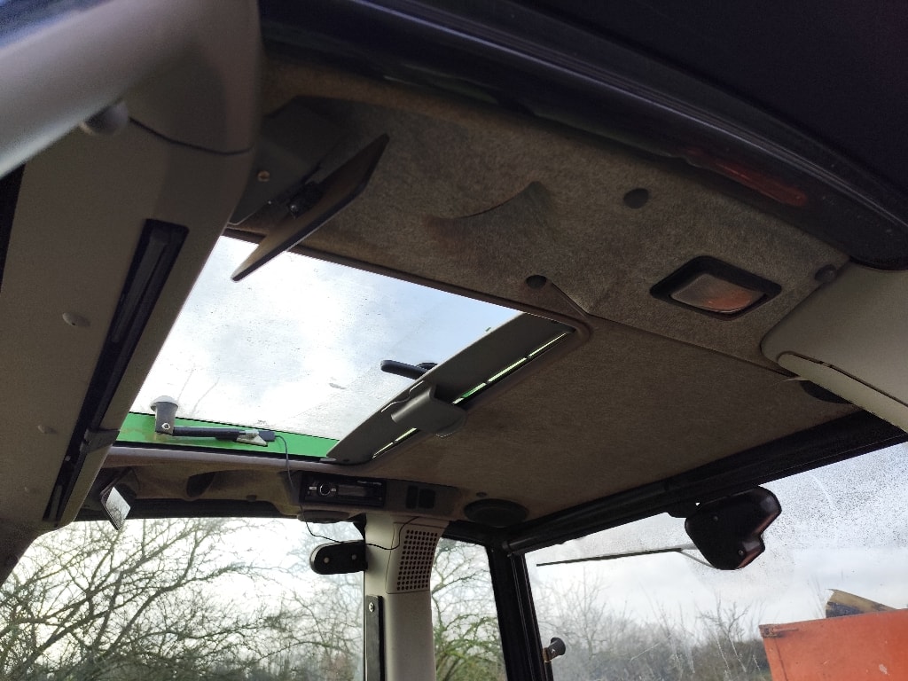 Tracteur chargeur DEUTZ FAHR 6150 CSHIFT AGROTRON - photo slide 16