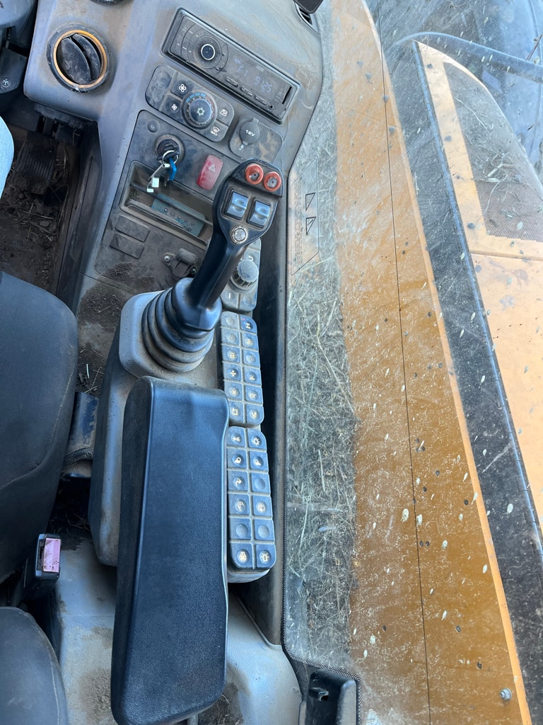Telescopique JCB 532-60 AGRI TL4 - photo slide 14