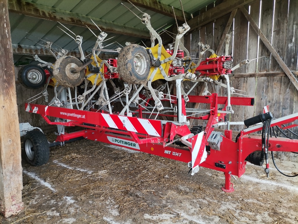 Faneuse POTTINGER Hit 12.14 - photo slide 4