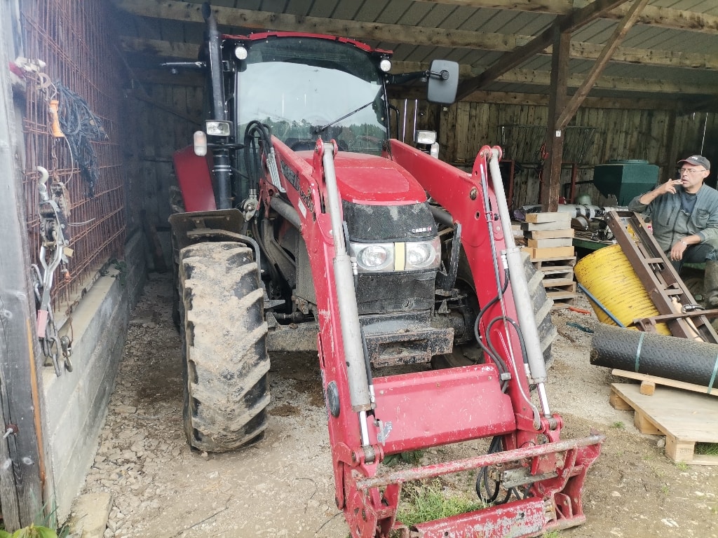 Tracteur chargeur CASE IH Farmall 95 u pro - photo slide 2