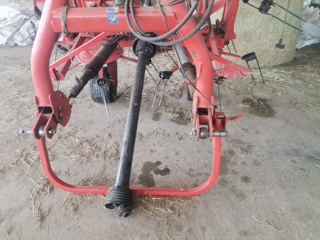 Faneuse KUHN GF 8702 - photo slide 12