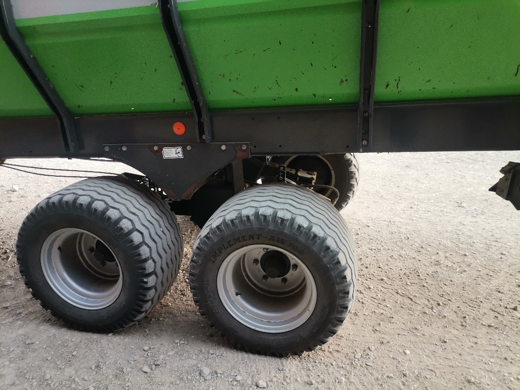 Autochargeuse DEUTZ FAHR K 7.50 - photo slide 13