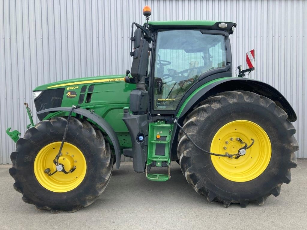 Tracteur JOHN DEERE 6250R - photo slide 43