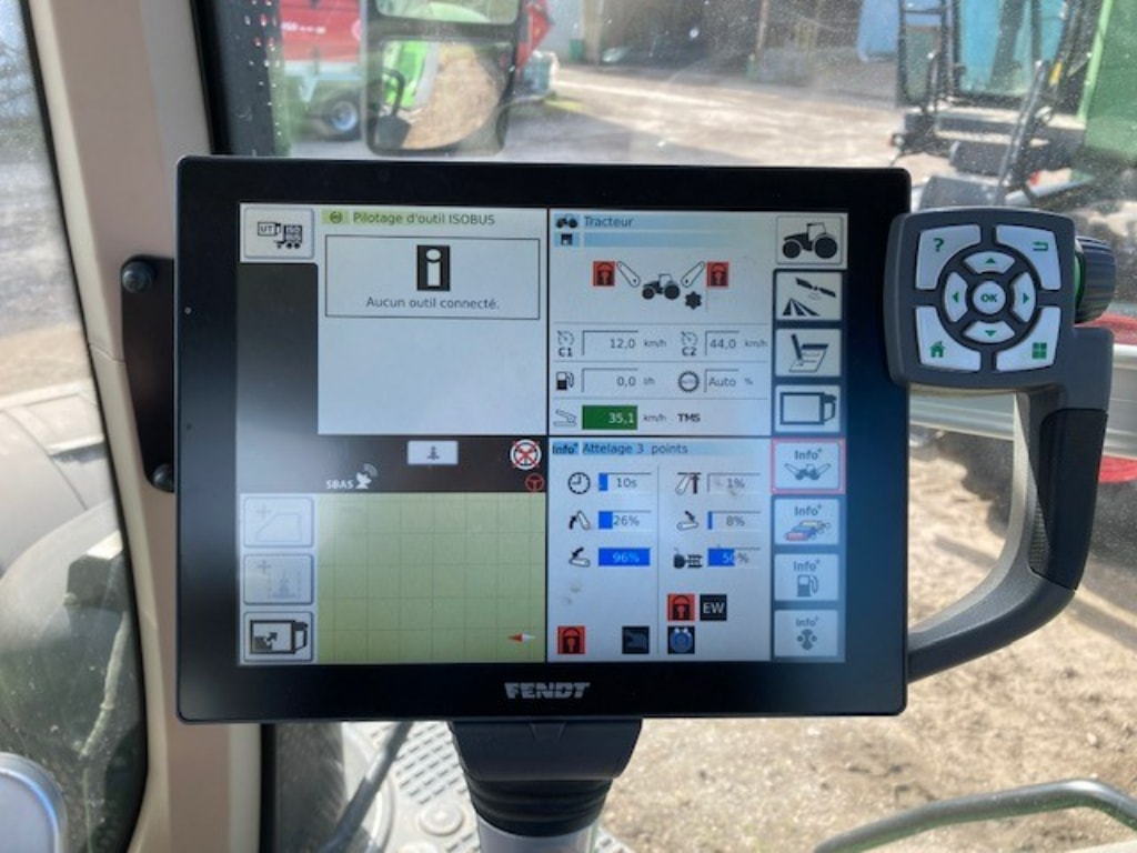 Tracteur FENDT 826 S4 PROFI + - photo slide 6