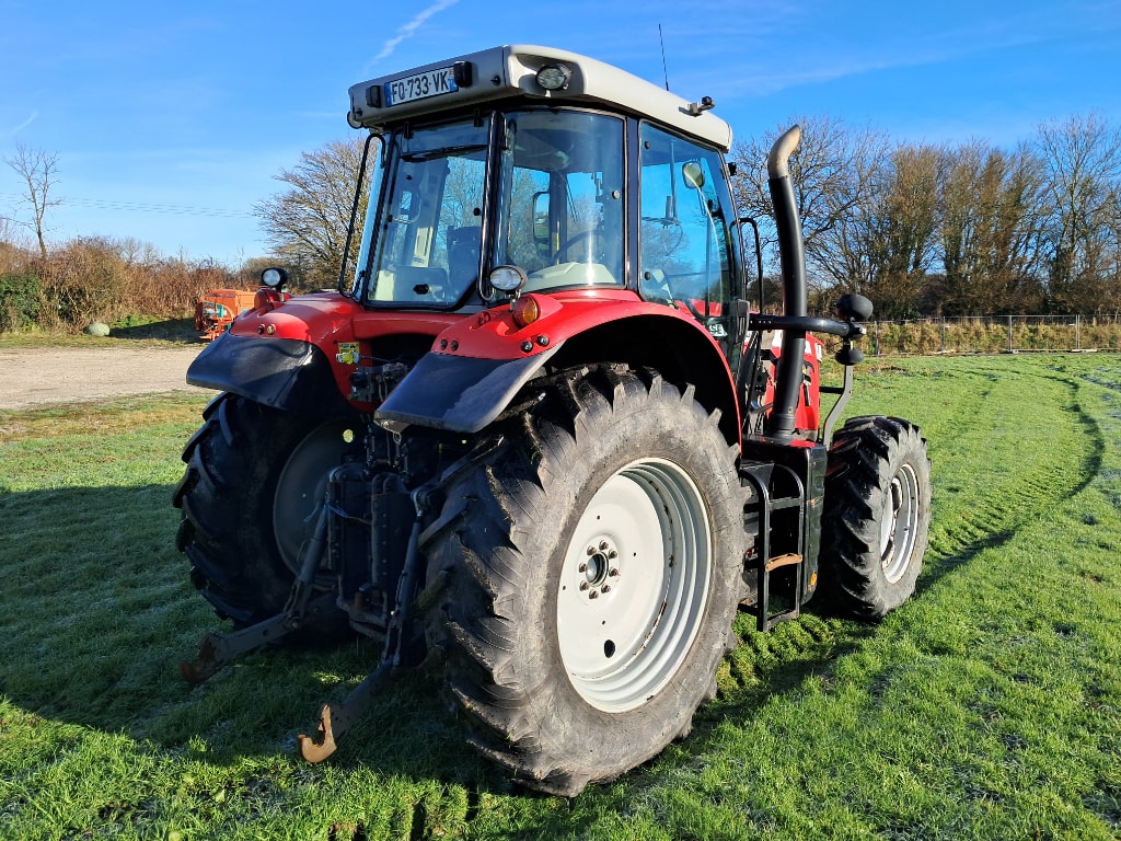 Tracteur MASSEY FERGUSON 6713 S - photo slide 5