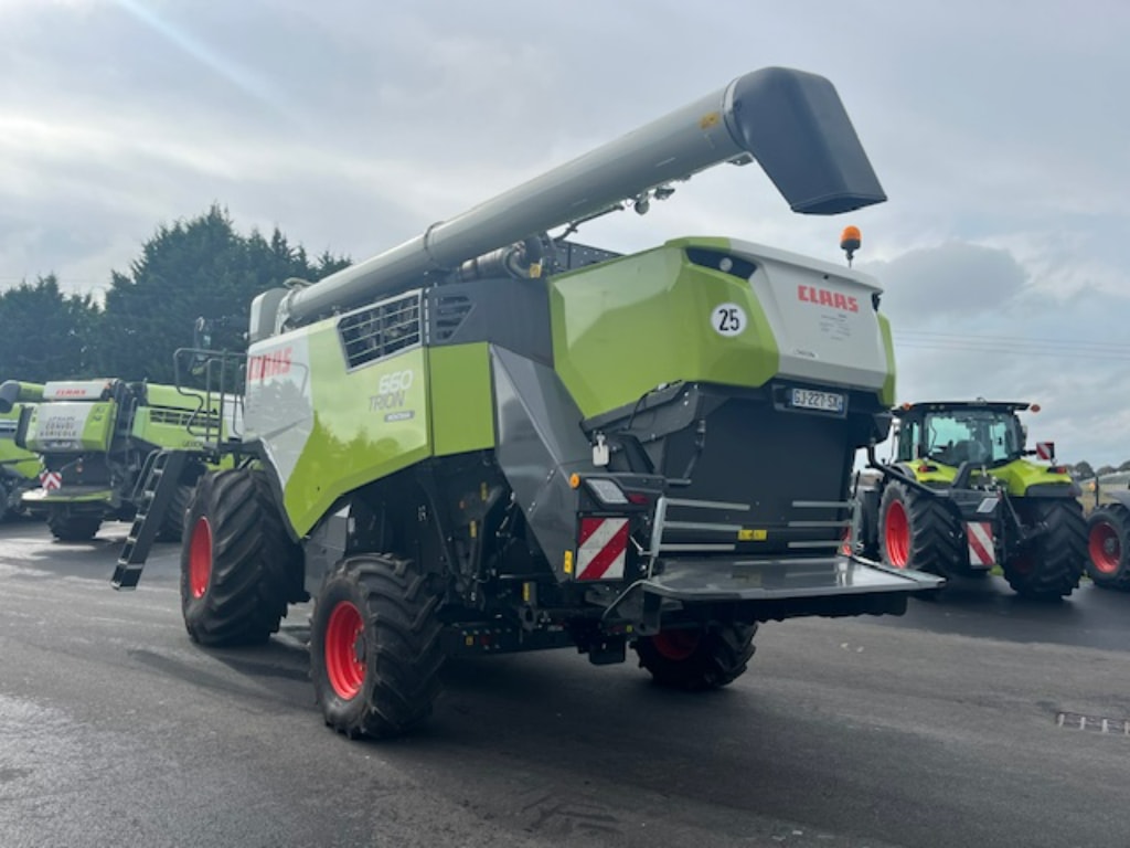 Moissonneuse CLAAS Trion 660 Montana  - photo slide 5