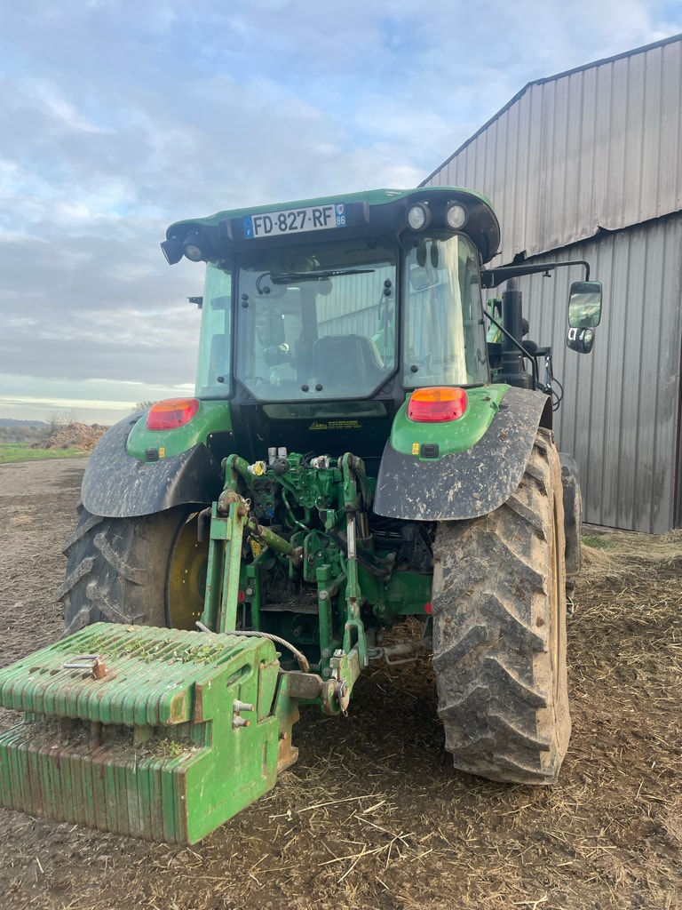 Tracteur chargeur JOHN DEERE 6115RC - photo slide 3
