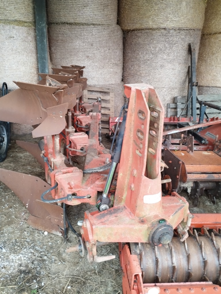 Charrue GREGOIRE BESSON RY3414150 - photo slide 1