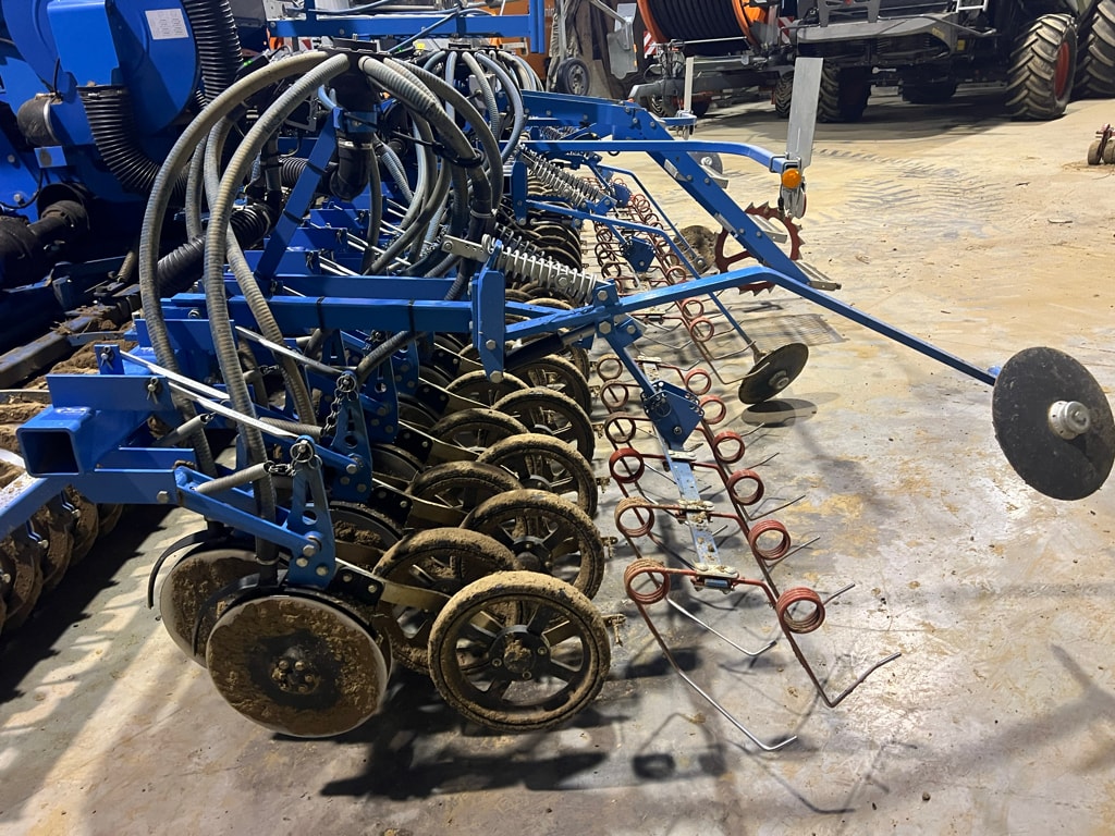 Combine de Semis LEMKEN zirkon 12/600k - photo slide 8