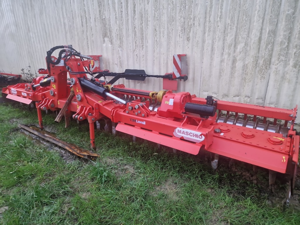 Herse rotative MASCHIO Aquila 6000 - photo slide 3