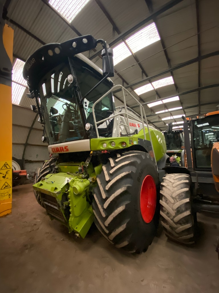 Ensileuse CLAAS JAGUAR 960 - photo slide 1