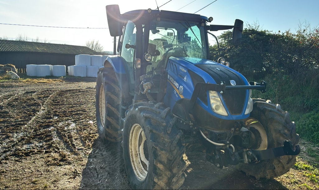 Tracteur NEW HOLLAND T5.120 - photo slide 2