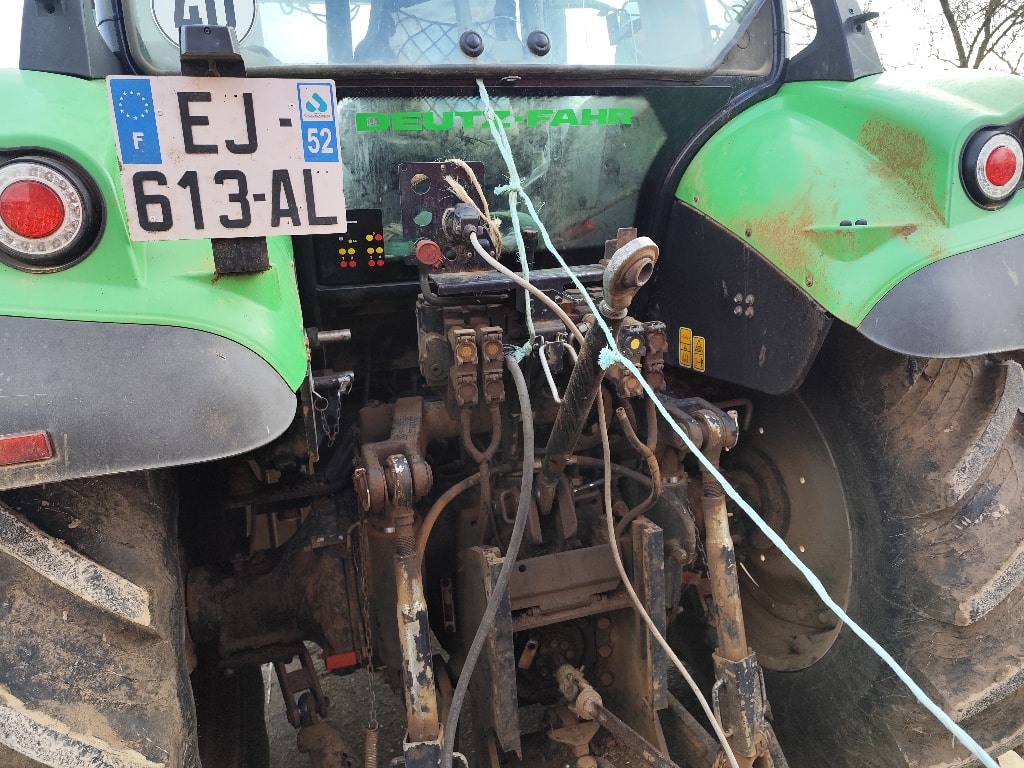 Tracteur chargeur DEUTZ FAHR 6150 CSHIFT AGROTRON - photo slide 9