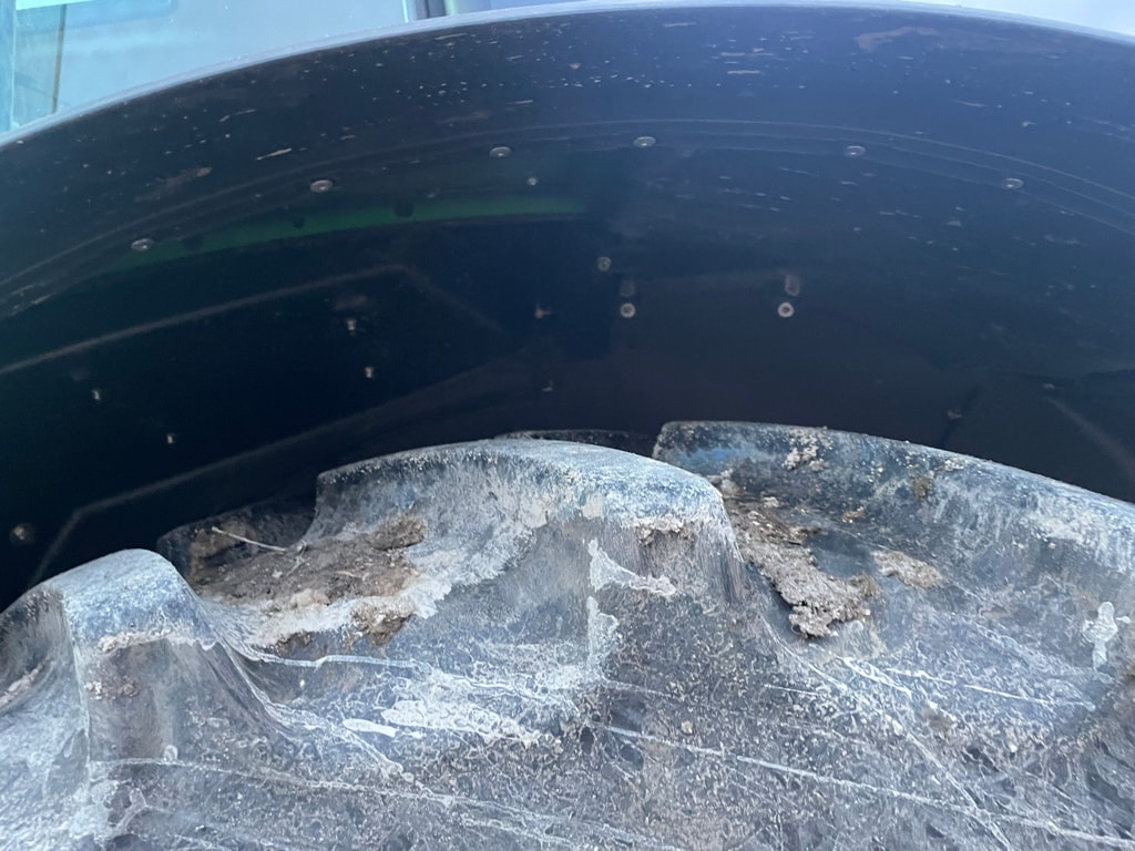 Tracteur chargeur JOHN DEERE 6100 M AUTOPOWER  - photo slide 8