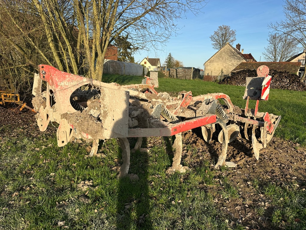 Dechaumeur KUHN CULTIMER 350 - photo slide 2