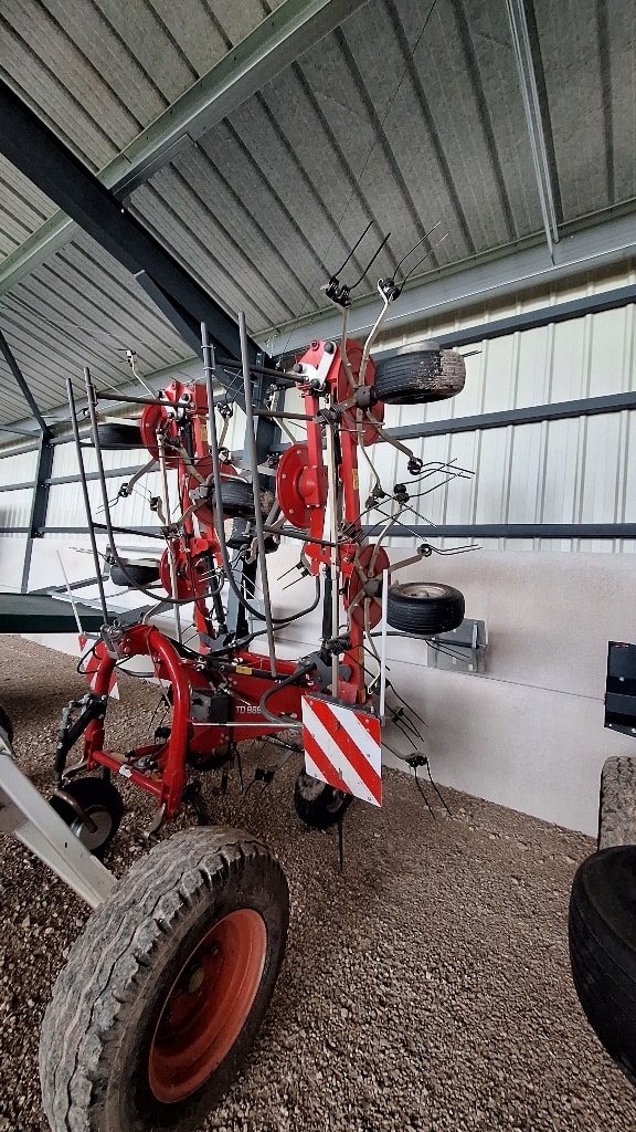 Faneuse MASSEY FERGUSON 868DN - photo slide 4