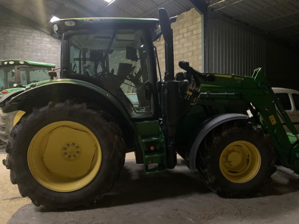Tracteur chargeur JOHN DEERE 6120R - photo slide 3