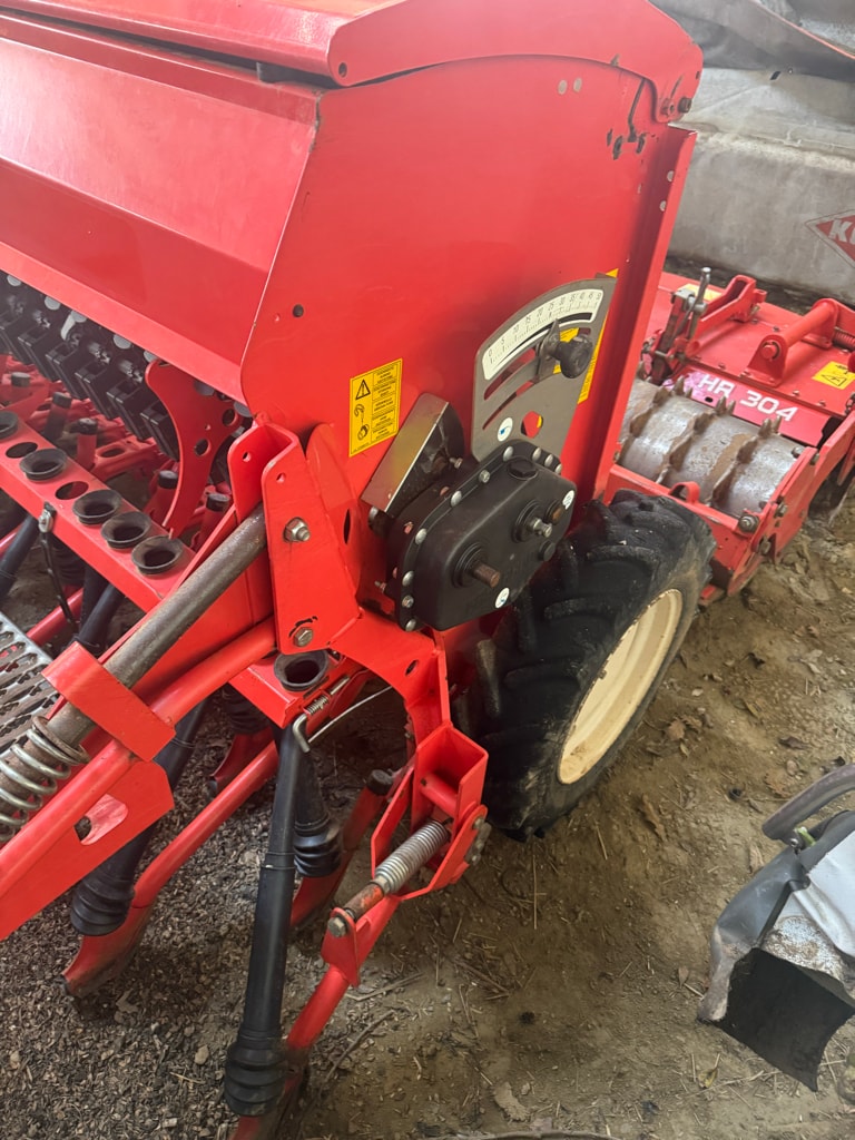 Combine de Semis KUHN HR 304 - photo slide 8