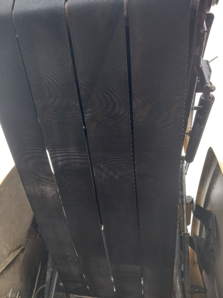 Presse balles rondes NEW HOLLAND Rollbelt 180 - photo slide 8