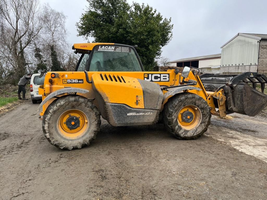 Telescopique JCB 536-60 AGRI 40 KM/H - photo slide 4