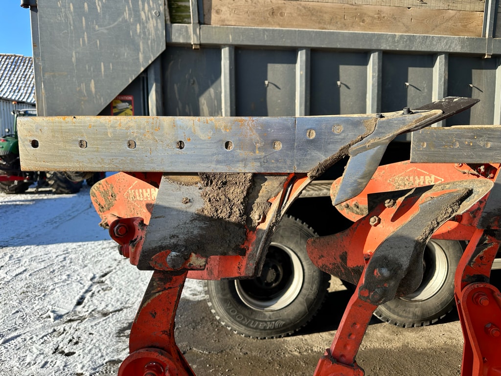 Charrue KUHN Multi master 122 - photo slide 2