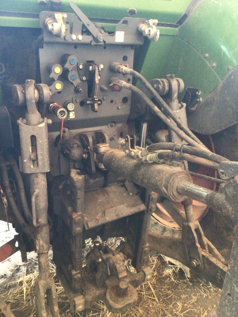 Tracteur chargeur FENDT 211 VARIO - photo slide 8